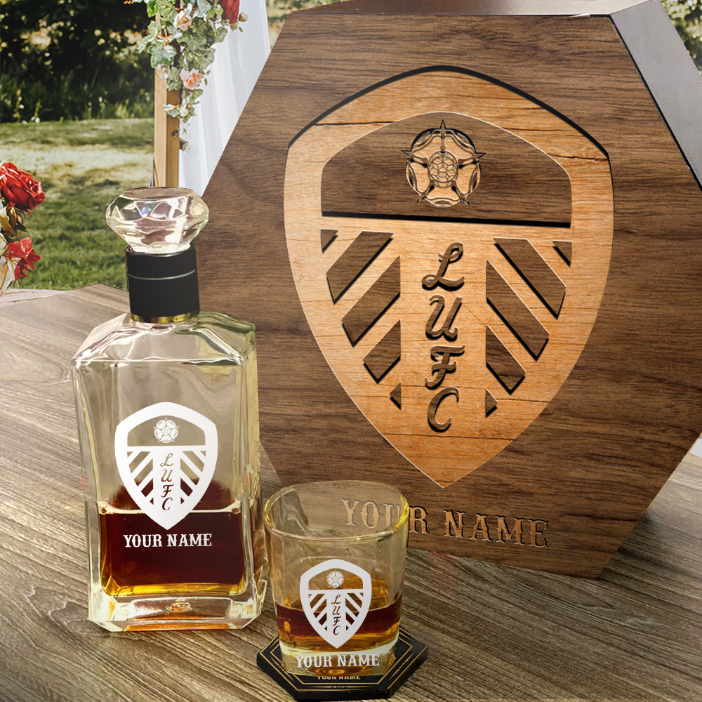 Sportswearmerch Leeds United Personalized Whisky Decanter set ...