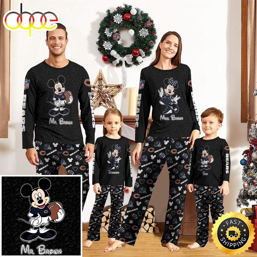 Sportswearmerch Chicago Bears NFL x Mickey Mouse Personalized Pajamas Family For Fan
