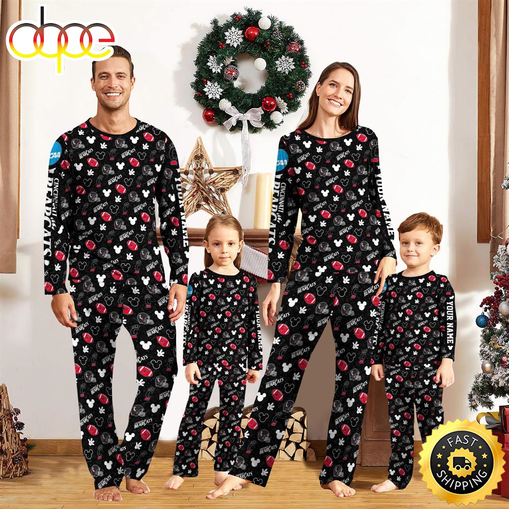 Sportswearmerch Cincinnati Bearcats NCAA x Mickey Mouse Personalized Pajamas Family For Fan