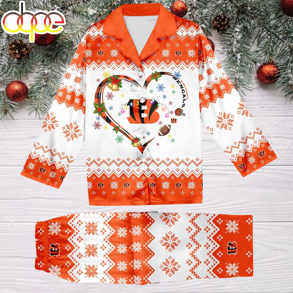 Sportswearmerch Cincinnati Bengals NFL Christmas Personalized Pajamas For Fan