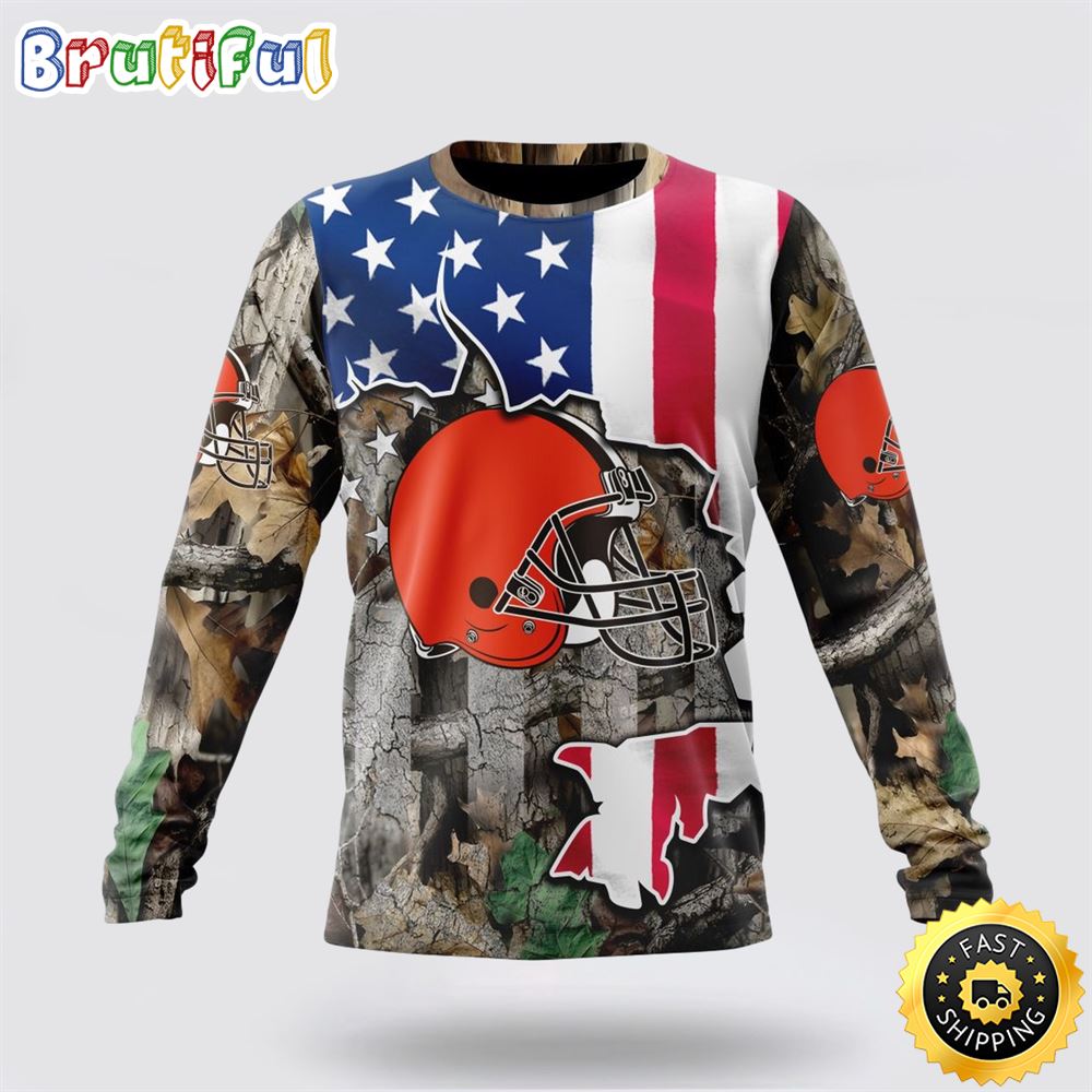 Sportswearmerch Cleveland Browns NFL Crewneck USA Flag Camo Realtree Hunting Personalized Sweater For Fan