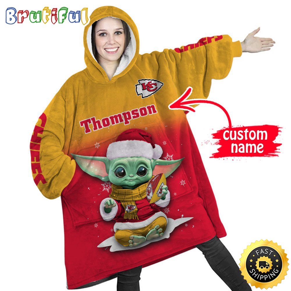 Sportswearmerch Kansas City Chiefs NFL Baby Yoda Lover Personalized Blaket Hoodie For Fan