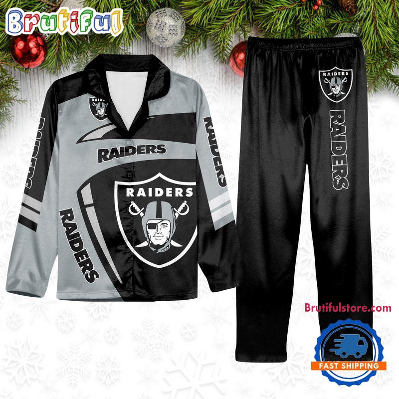 Sportswearmerch Las Vegas Raiders NFL Winter Season Personalized Pajamas Set For Fan