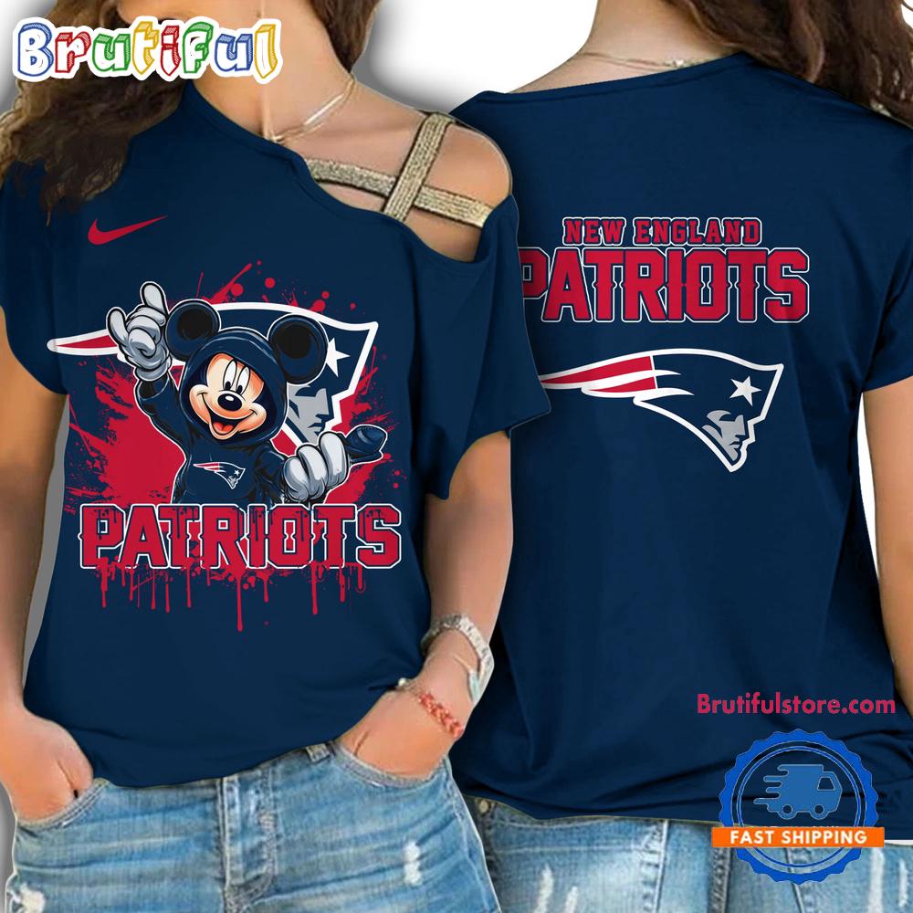 Sportswearmerch New England Patriots NFL Mickey Mouse Strapless Sleeve Short For Fan
