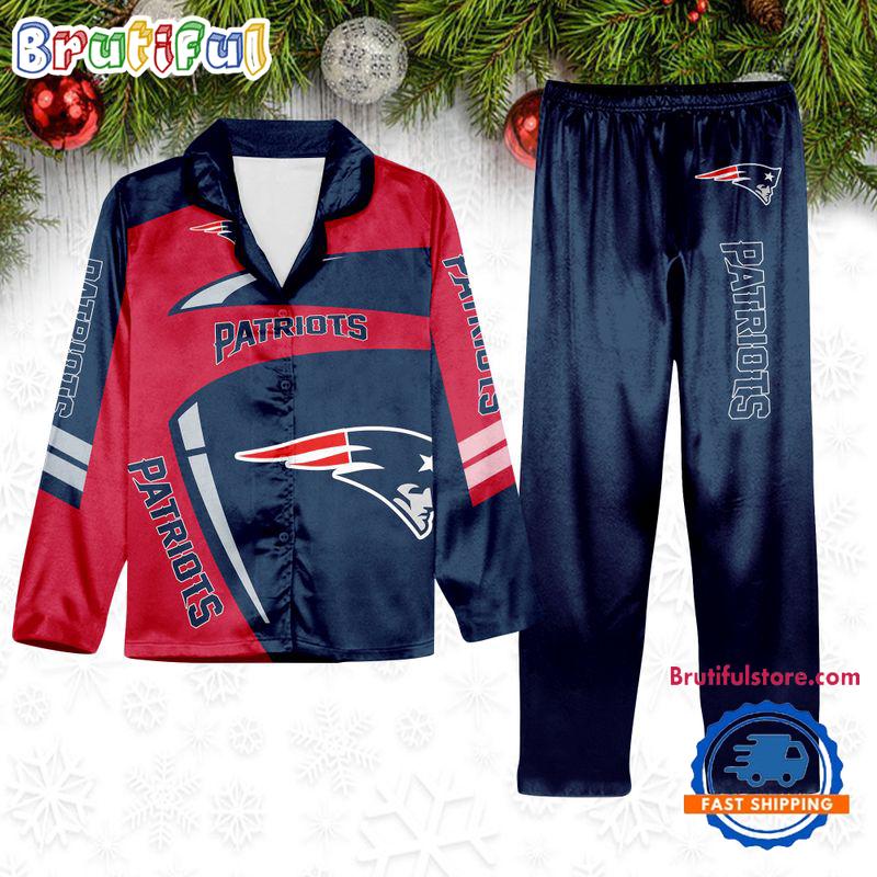Sportswearmerch New England Patriots NFL Winter Season Personalized Pajamas Set For Fan
