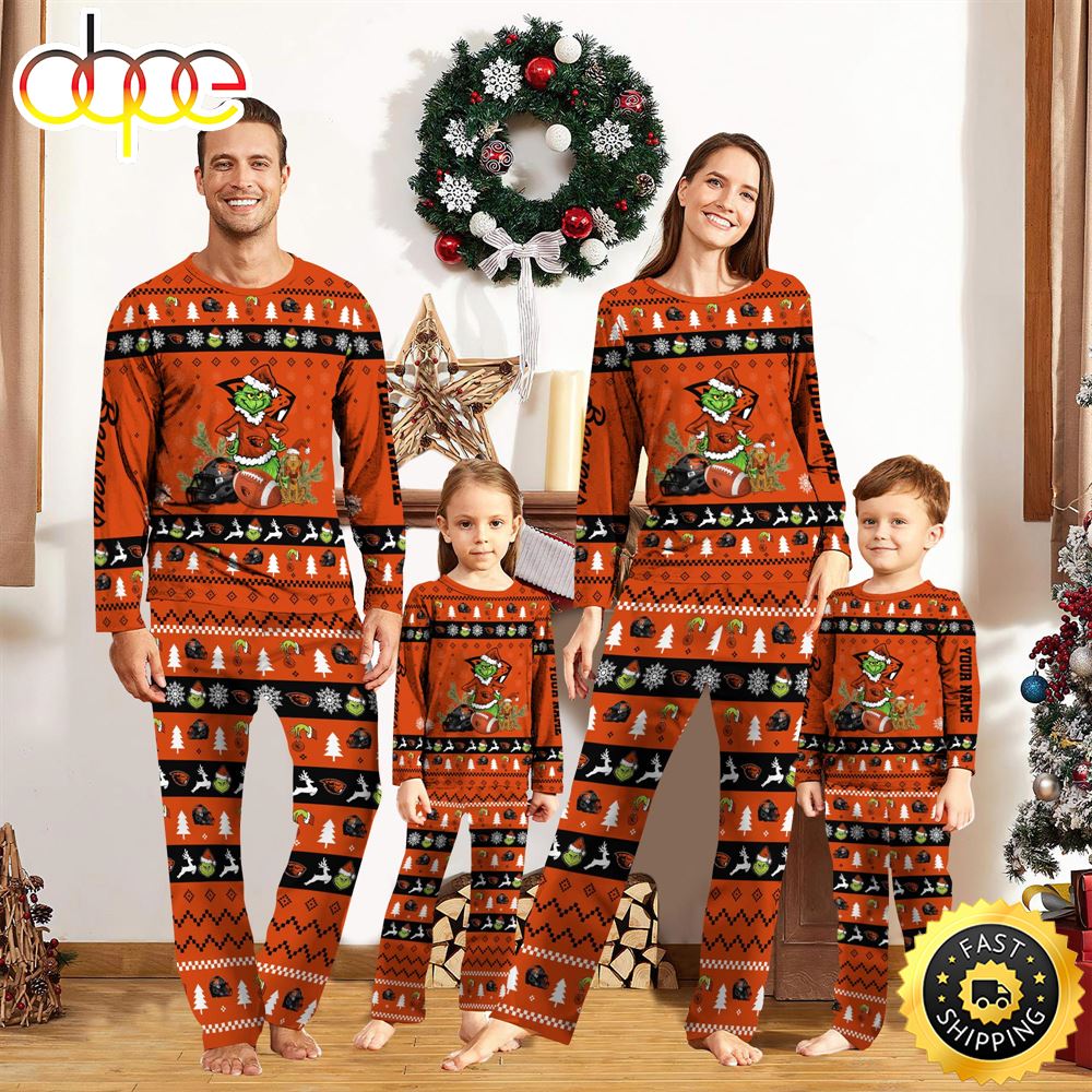 Sportswearmerch Oregon State Beavers NCAA Grinch Christmas Personalized Pajamas For Fan