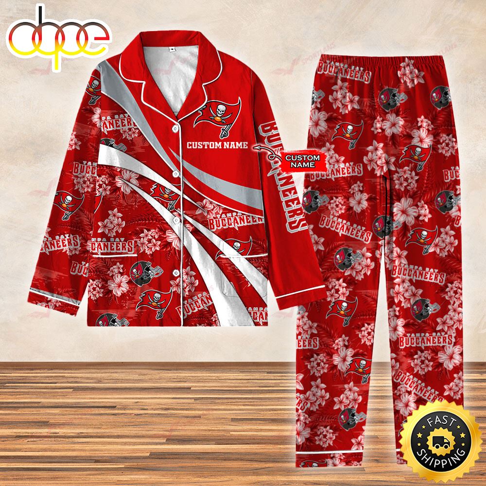 Sportswearmerch Tampa Bay Buccaneers NFL 3D Personalized Christmas Personalized Pajamas For Fan
