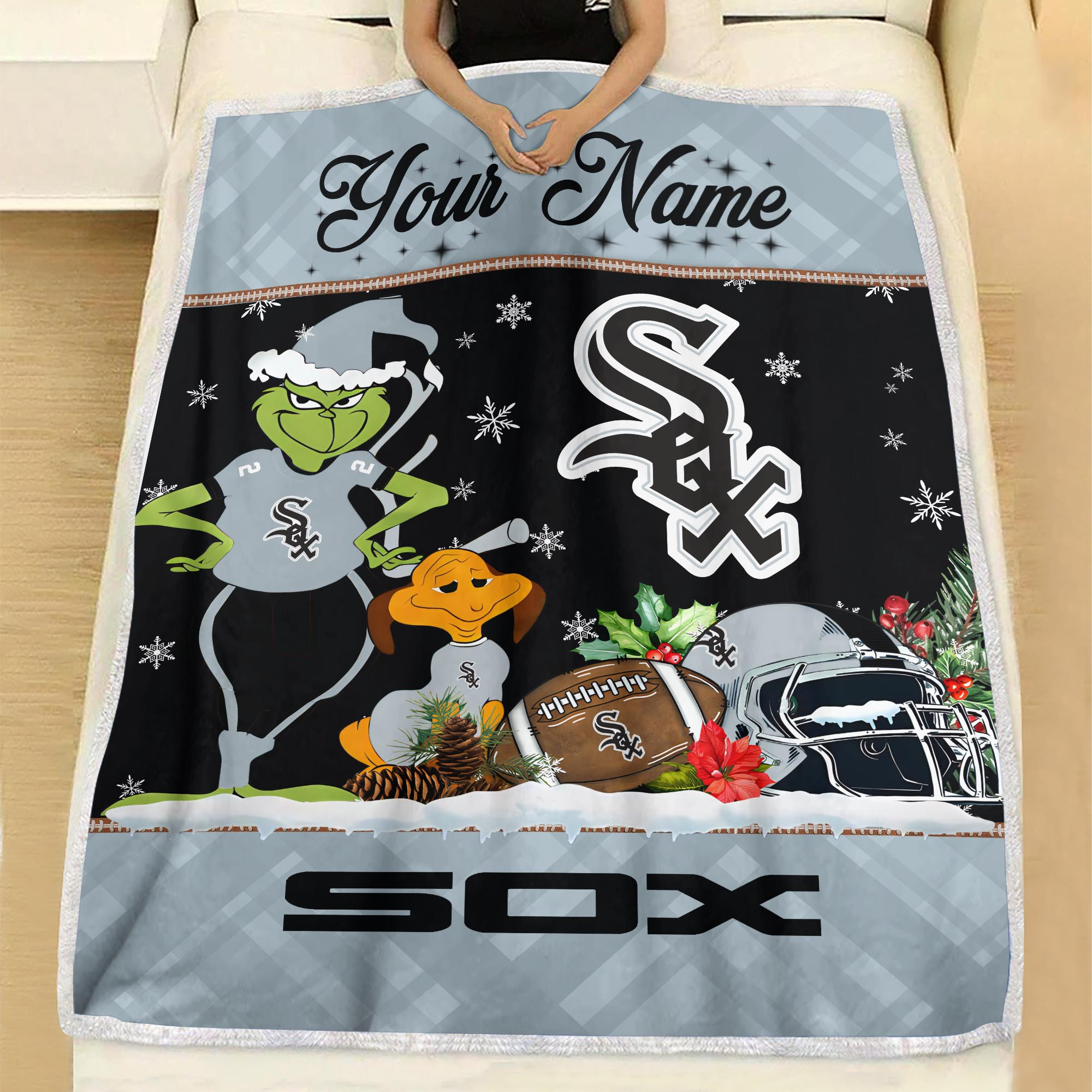 Sportswearmerch Chicago White Sox MLB x Grinch Christmas Fleece Blanket For Fan