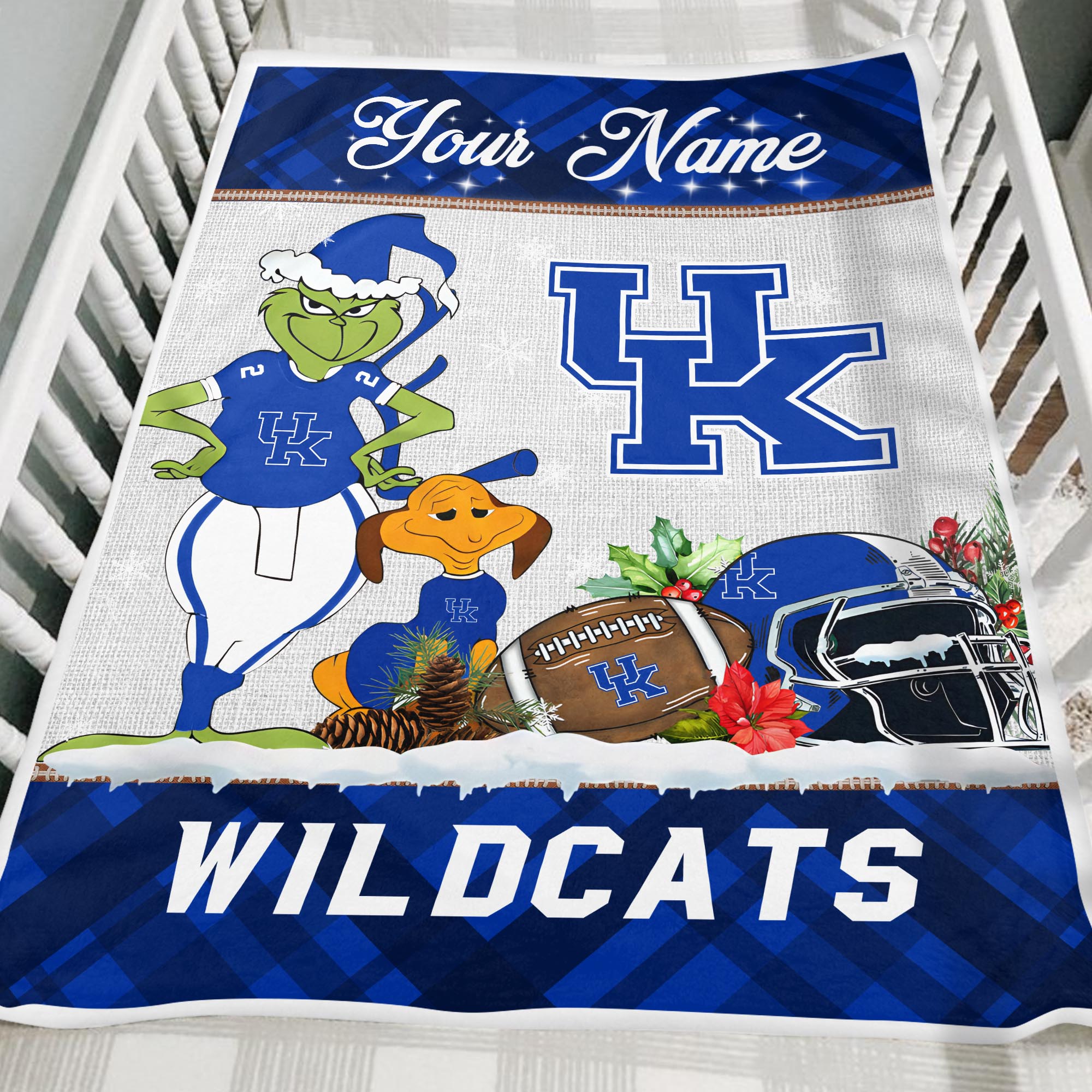 Sportswearmerch Kentucky Wildcats NCAA x Grinch Christmas Fleece Blanket For Fan
