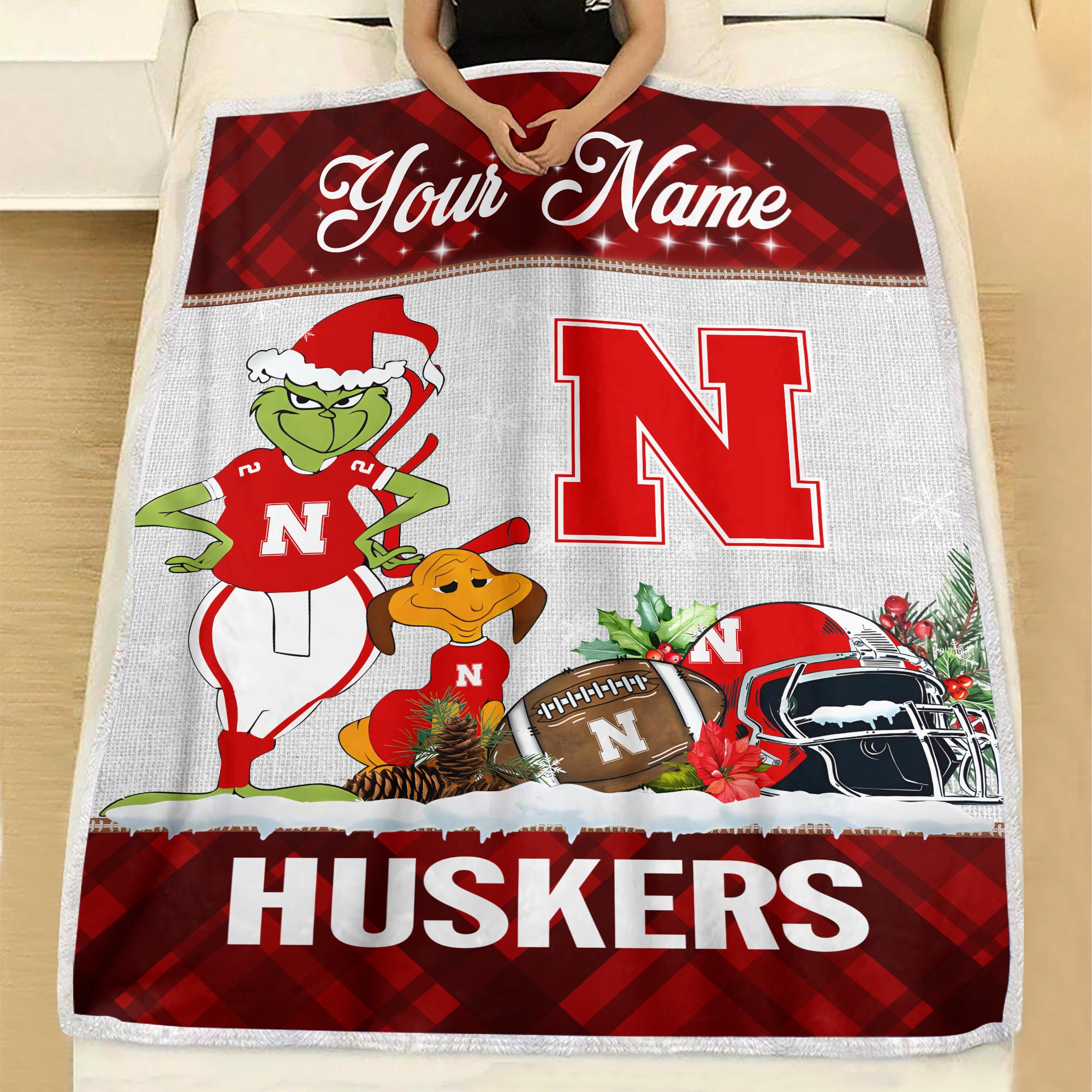 Sportswearmerch Nebraska Cornhuskers NCAA x Grinch Christmas Fleece Blanket For Fan
