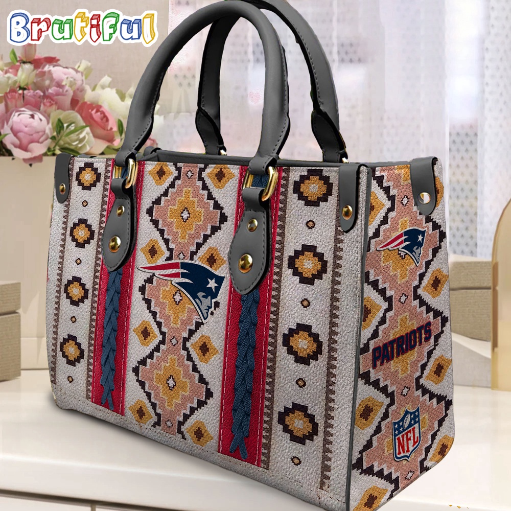 Sportswearmerch New England Patriots NFL Native American Pattern Leather Bag For Fan