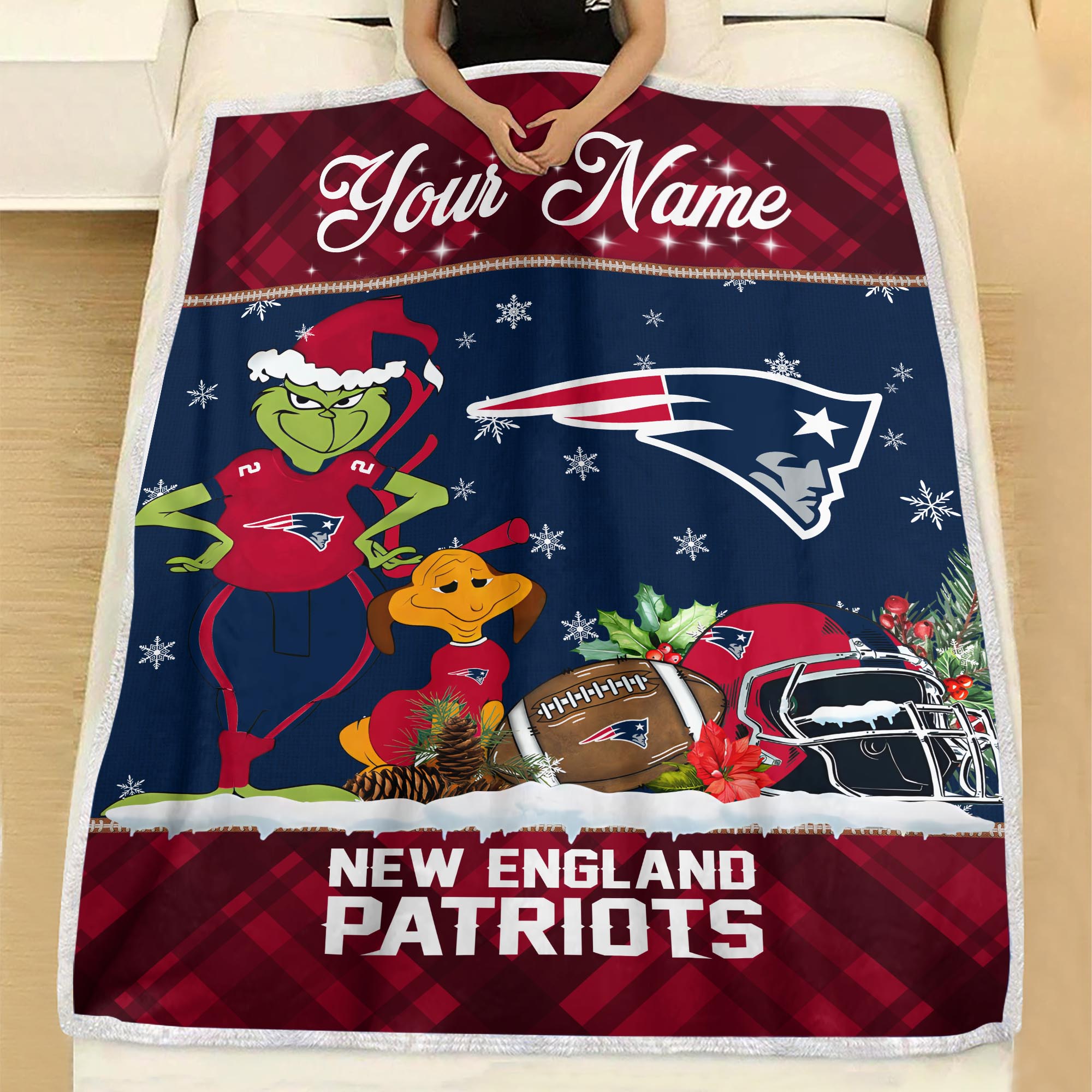 Sportswearmerch New England Patriots NFL x Grinch Christmas Fleece Blanket For Fan