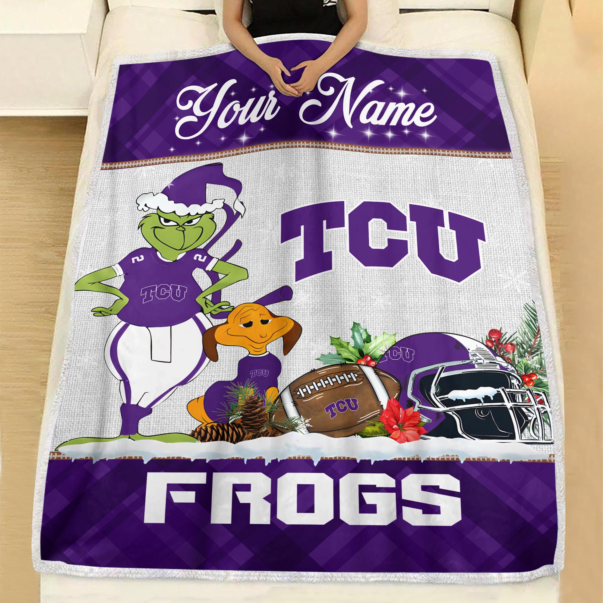 Sportswearmerch TCU Horned Frogs NCAA x Grinch Christmas Fleece Blanket For Fan