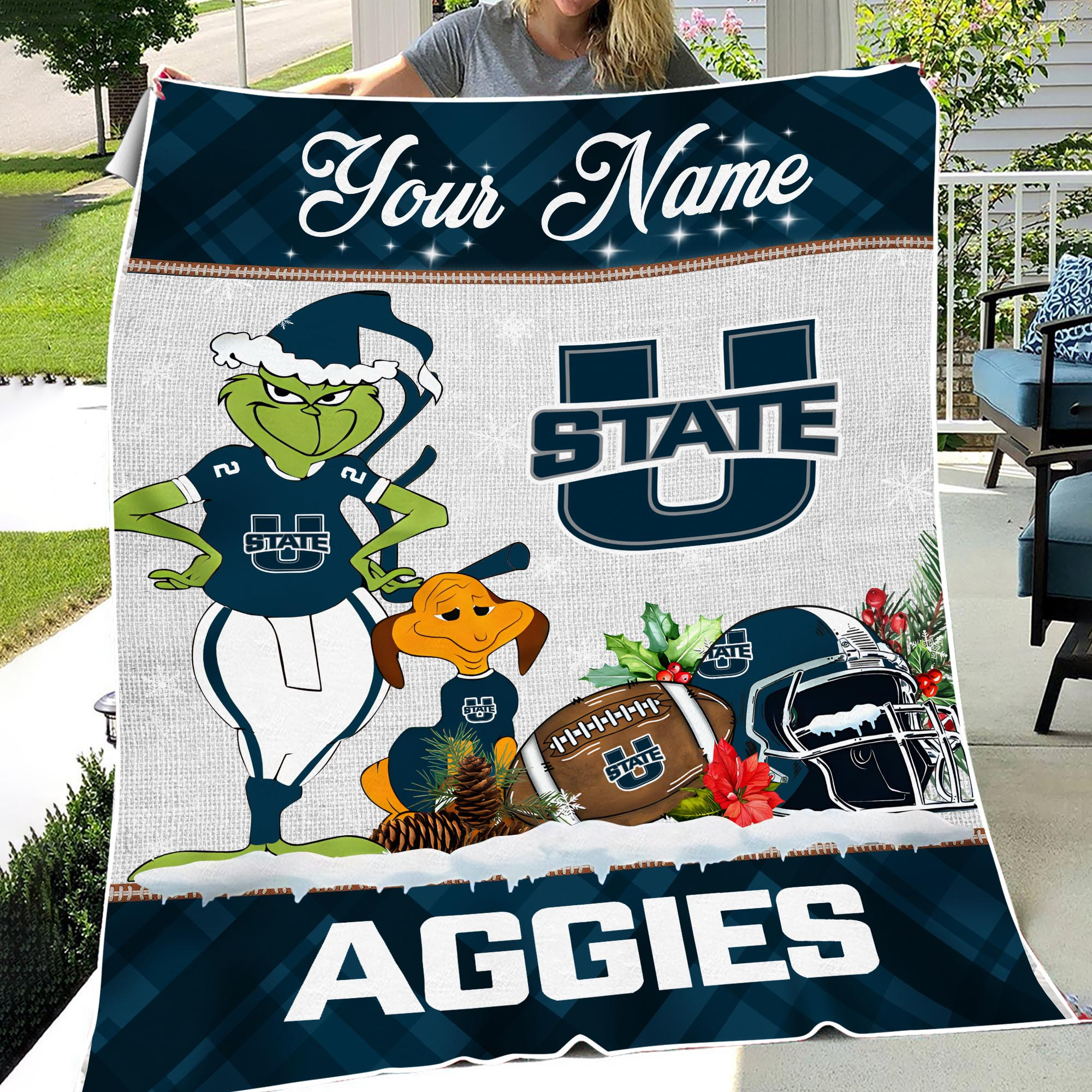Sportswearmerch Utah State Aggies NCAA x Grinch Christmas Fleece Blanket For Fan