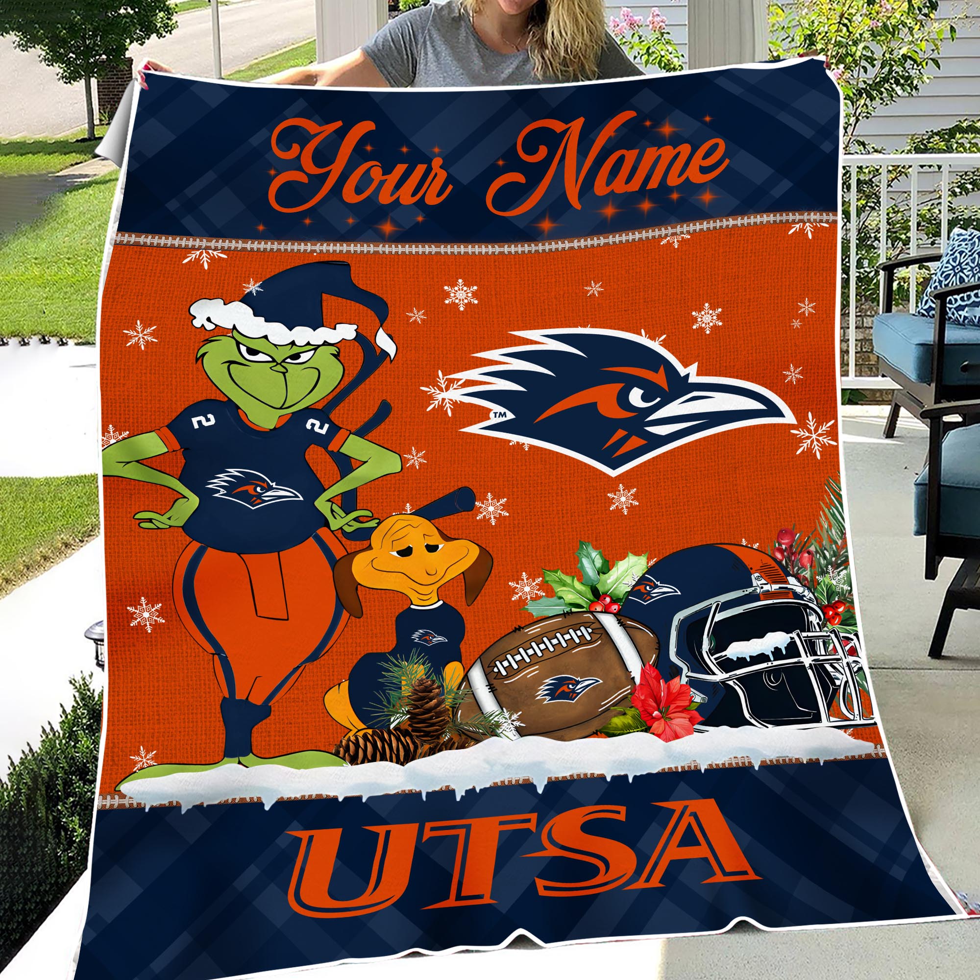 Sportswearmerch UTSA Roadrunners NCAA x Grinch Christmas Fleece Blanket For Fan