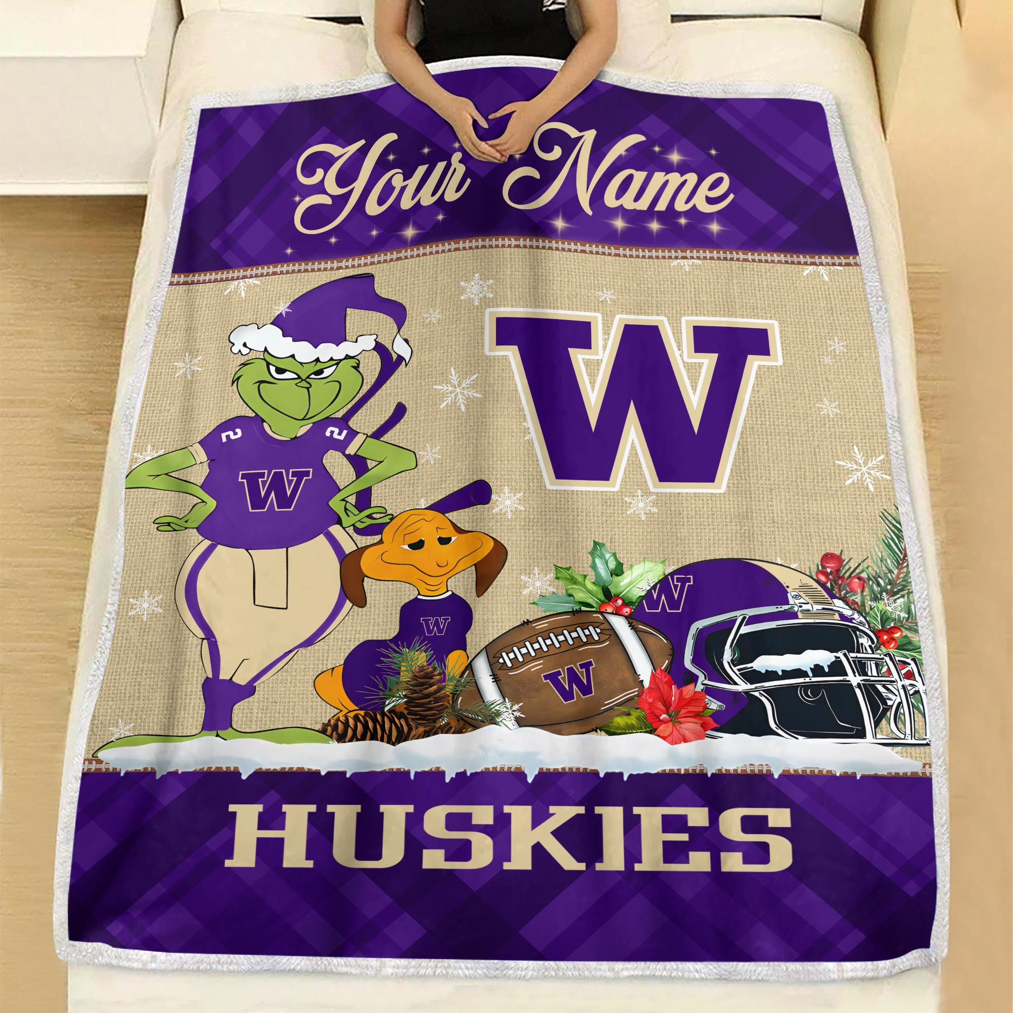 Sportswearmerch Washington Huskies NCAA x Grinch Christmas Fleece Blanket For Fan